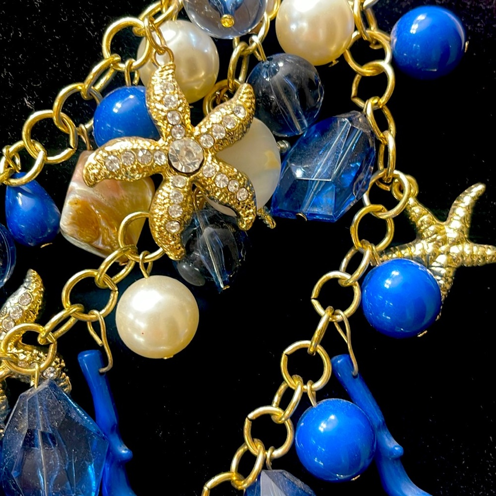Necklace - Picture 2 of 4